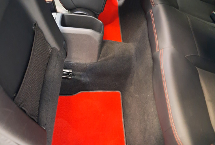 Peugeot 208 1.6 THP GTi by Peugeot Sport - ETAT COLLECTION - SUIVI ENTRETIEN PEUGEOT -