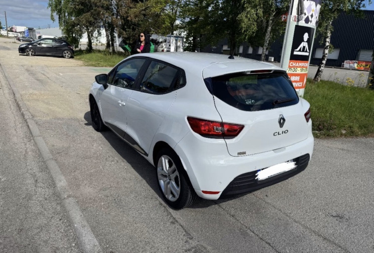 Renault Clio IV 5 Portes Phase 2 1.5 dCi FAP Energy eco2 S&S 75 cv BUSINESS