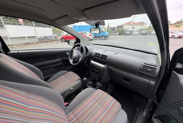Volkswagen FOX  1.2 i 6V 54 / GARANTIE 12 MOIS 
