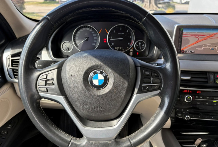 BMW X5 xDrive30d 258 ch Lounge Plus A - 5P