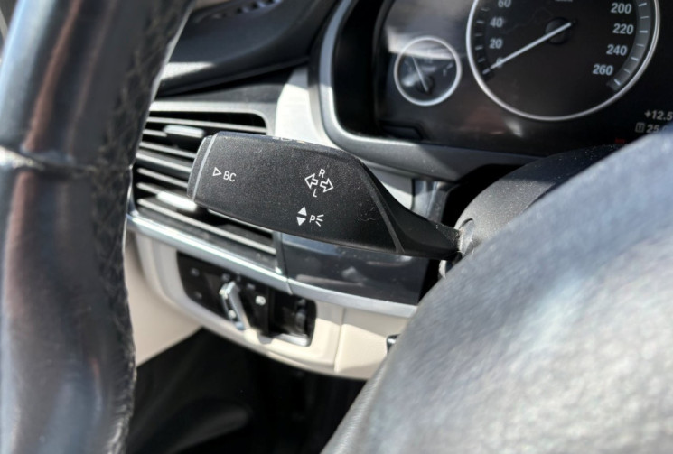 BMW X5 xDrive30d 258 ch Lounge Plus A - 5P