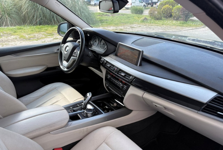 BMW X5 xDrive30d 258 ch Lounge Plus A - 5P