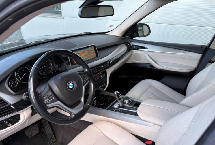 BMW X5 xDrive30d 258 ch Lounge Plus A - 5P