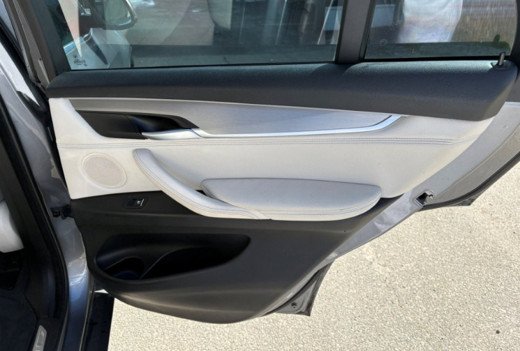 BMW X5 xDrive30d 258 ch Lounge Plus A - 5P