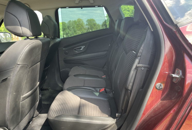 Renault Scénic  1.3 TCE INTENS 140 / BVA / TOIT PANORAMIQUE / ENTRETIEN RENAULT