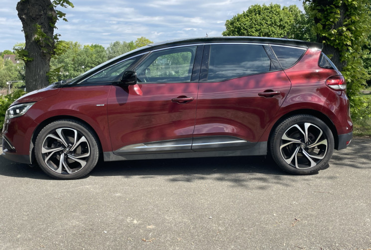 Renault Scénic  1.3 TCE INTENS 140 / BVA / TOIT PANORAMIQUE / ENTRETIEN RENAULT