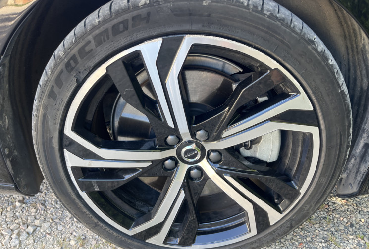 Volvo V60 II T6 AWD 253+145ch Plus Style Dark Geartronic 8