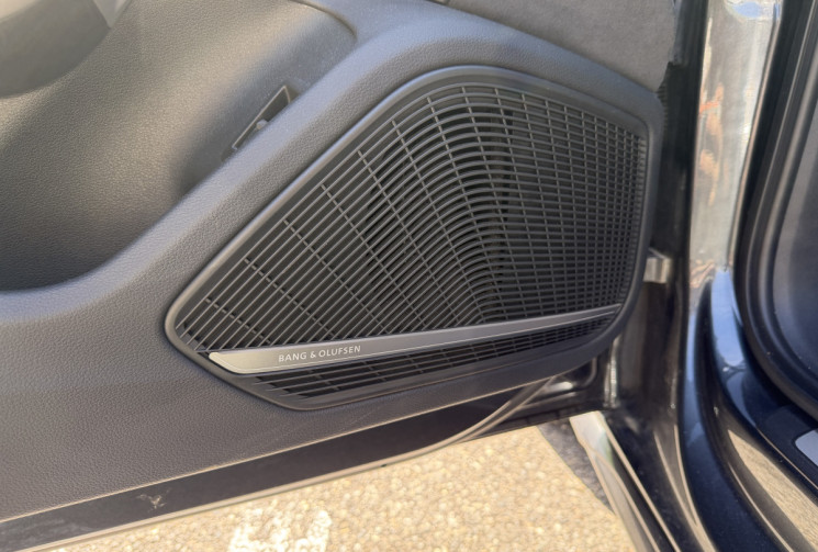 Audi A4 Avant 35 TFSI 150 ch S line S tronic 7 / Historique Audi / B&O / Sièges élec massants