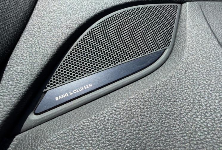 Audi A4 Avant 35 TFSI 150 ch S line S tronic 7 / Historique Audi / B&O / Sièges élec massants