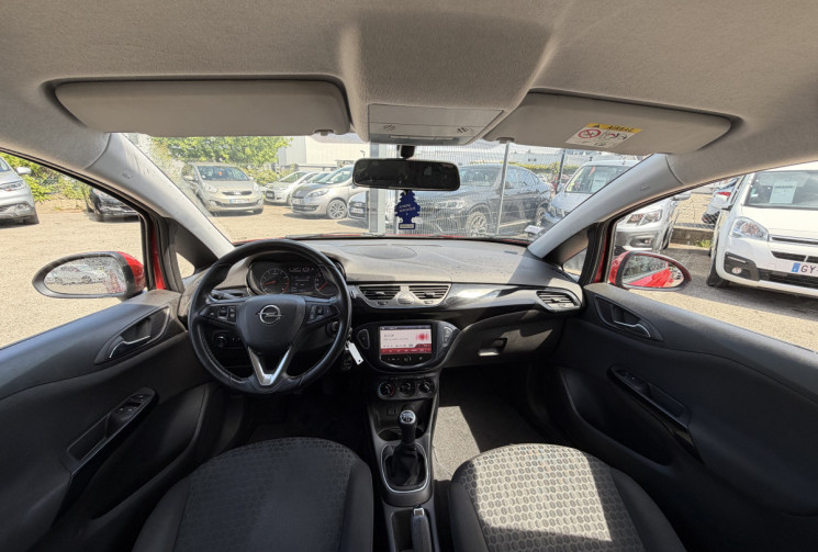 Opel Corsa E / 1.4 / 90 CH /  COSMO 