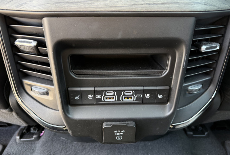 Dodge RAM 1500 CREW LIMITED NIGHT EDITION RAMBOX HAYON MULTI ***PLUSIEURS VERSIONS DISPONIBLES***