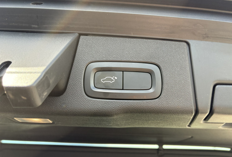 Volvo XC60 D4 2.0 TDi FWD Geartronic8 190 cv INSCRIPTION