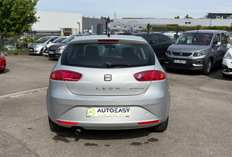 SEAT Leon 1.6 TDI / 105 CH /REFERENCE / DISTRIB OK 