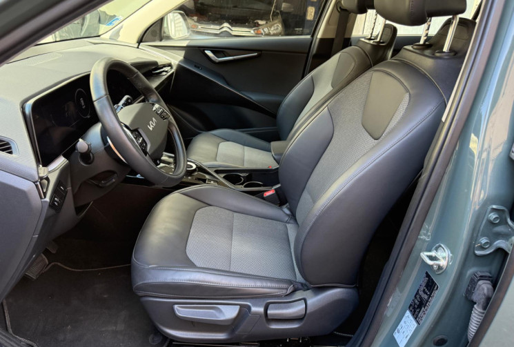 Kia e-Niro active II 64,8 kWh 204 cv Boîte auto / Origine France / 1er main / CARPLAY / 