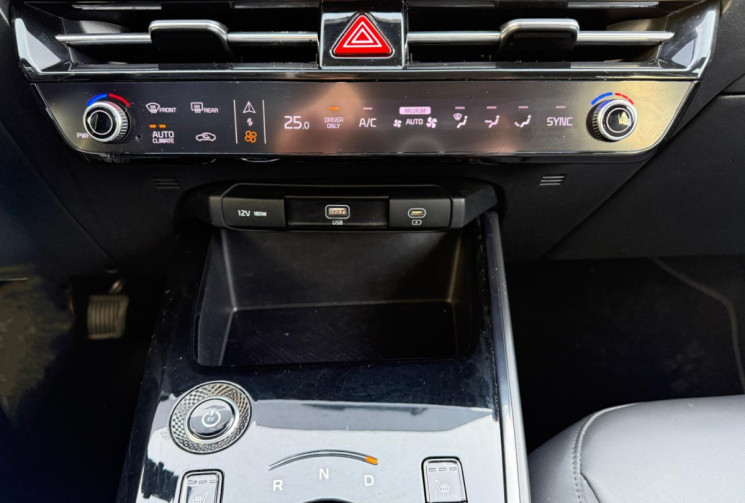 Kia e-Niro 64 KW / CARPLAY / 1ère main 