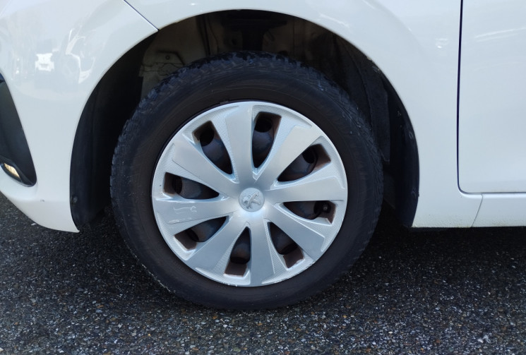 Peugeot 108 1.0 VTi 68 Access 3 portes BVM5