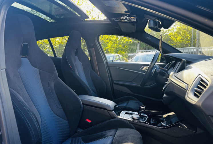 BMW Série 1 118d 150ch M Sport Toit ouvrant / Intérieur alcantara / Jantes 19 pouces