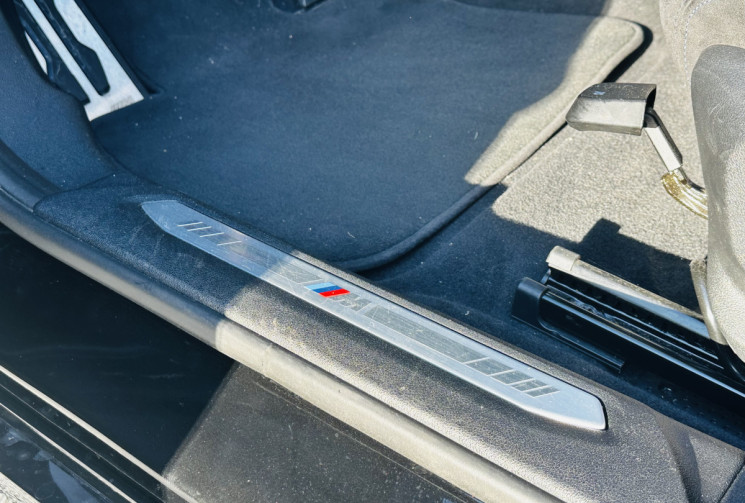 BMW Série 1 118d 150ch M Sport Toit ouvrant / Intérieur alcantara / Jantes 19 pouces