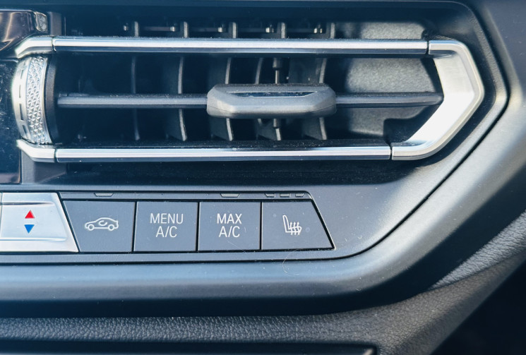 BMW Série 1 118d 150ch M Sport Toit ouvrant / Intérieur alcantara / Jantes 19 pouces