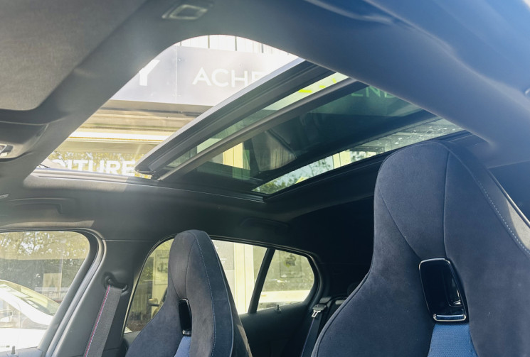 BMW Série 1 118d 150ch M Sport Toit ouvrant / Intérieur alcantara / Jantes 19 pouces