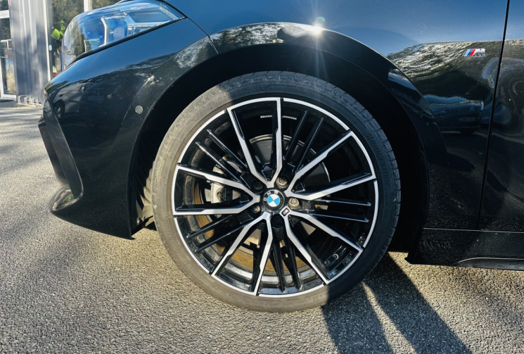 BMW Série 1 118d 150ch M Sport Toit ouvrant / Intérieur alcantara / Jantes 19 pouces