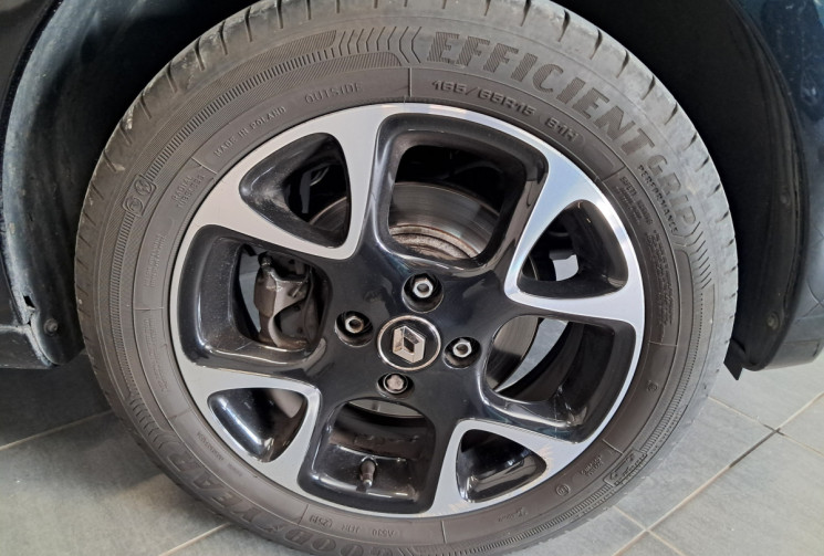 Renault Twingo  III 0.9 TCe 95 INTENS  EDC6 - CARPLAY - SUIVI RENAULT - 