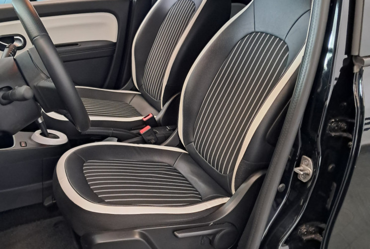 Renault Twingo  III 0.9 TCe 95 INTENS  EDC6 - CARPLAY - SUIVI RENAULT - 