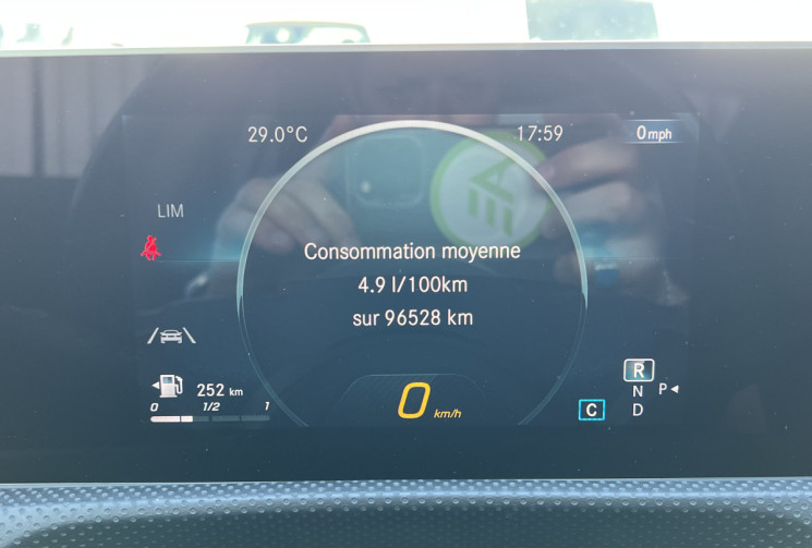 Mercedes CLA 180d Coupé 116cv 7G-DCT * Origine France * Carplay * Caméra * MBUX * Excellent Etat