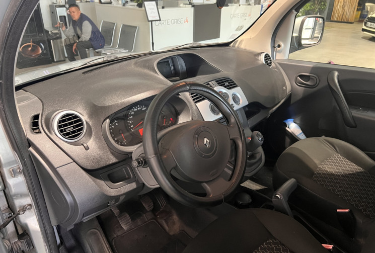 Renault Kangoo 1.5 DCI 90 CH BVM5 AUTHENTIQUE / 5 PLACES