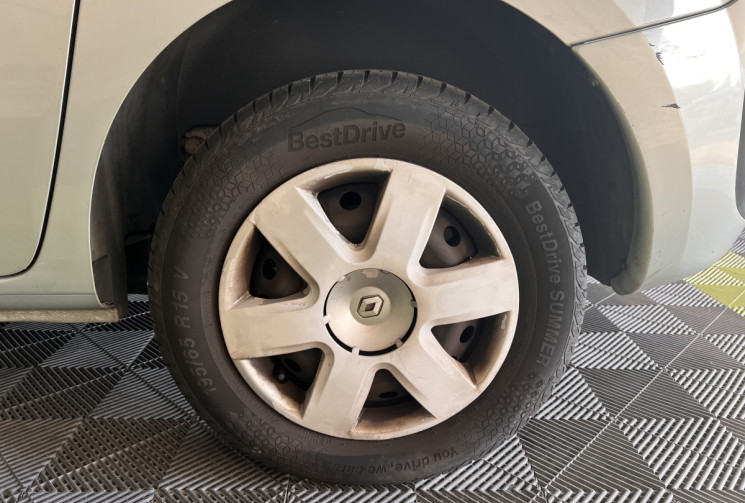 Renault Kangoo 1.5 DCI 90 CH BVM5 AUTHENTIQUE / 5 PLACES