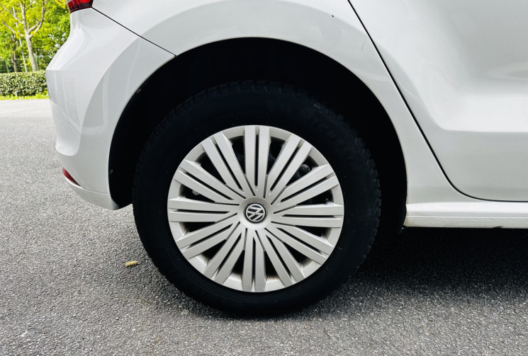 Volkswagen Polo 1.0 75ch Trendline 1ère main Régulateur / Climatisation