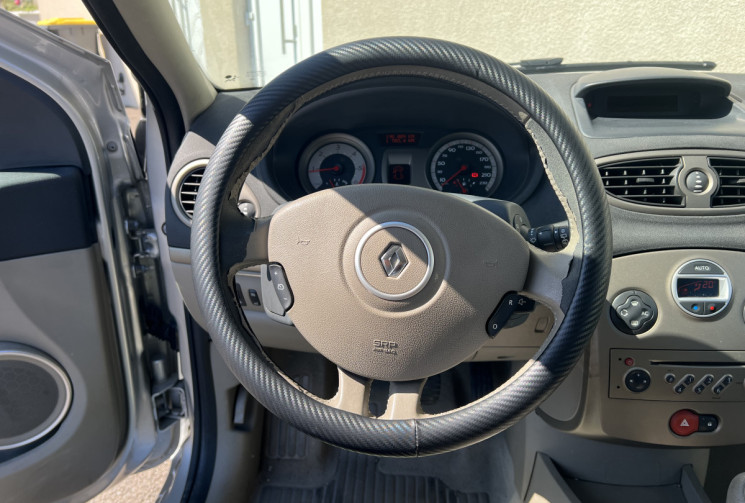 Renault Clio III 5 Portes 1.5 dCi 86 cv