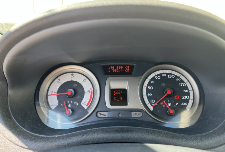 Renault Clio III 5 Portes 1.5 dCi 86 cv