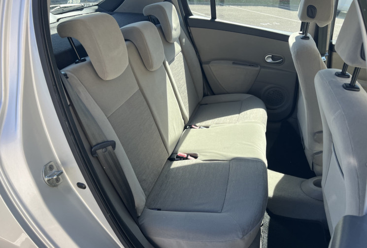 Renault Clio III 5 Portes 1.5 dCi 86 cv