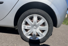 Renault Clio III 5 Portes 1.5 dCi 86 cv