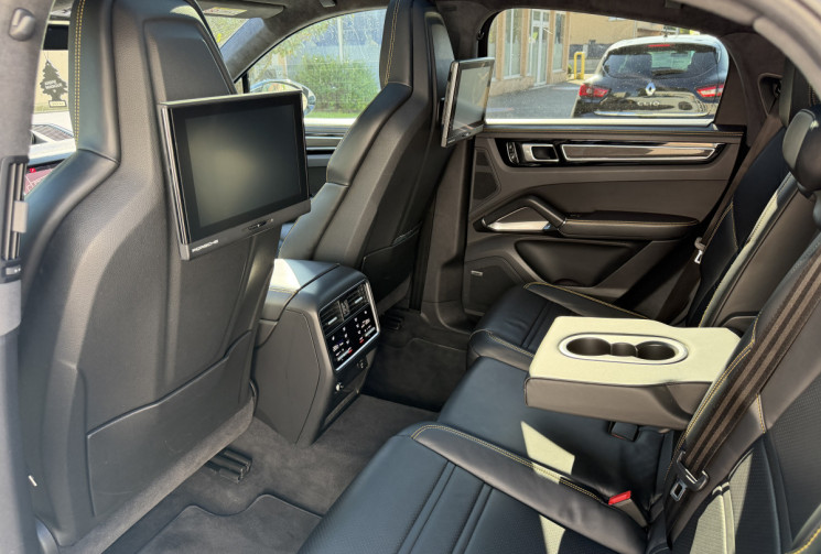 Porsche CAYENNE COUPE 4.0 V8 680 ch Turbo S E-Hybrid / Garantie Porsche Approuved 2028