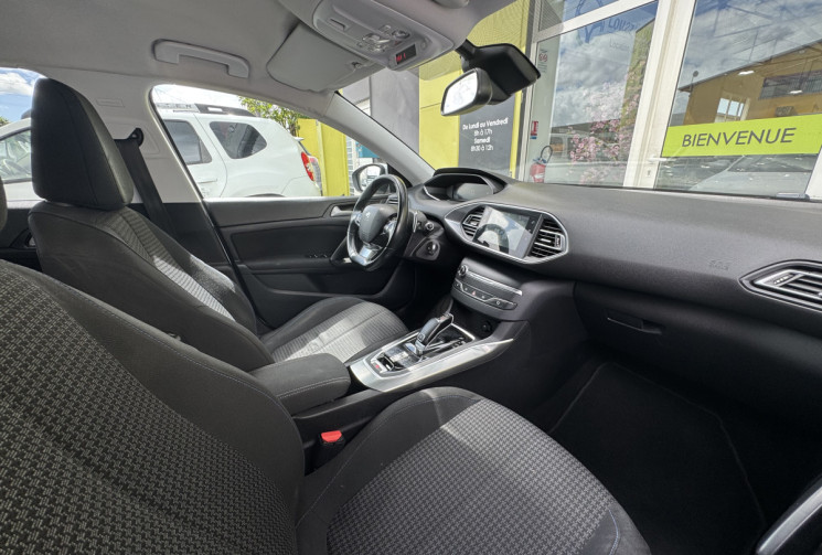 Peugeot 308 II Phase II 1.5 BlueHDi 16V EAT8 S&S 130 cv // Boîte automatique