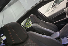 Peugeot 308 1.2 130 CV GT line / sono denon / toit pano 