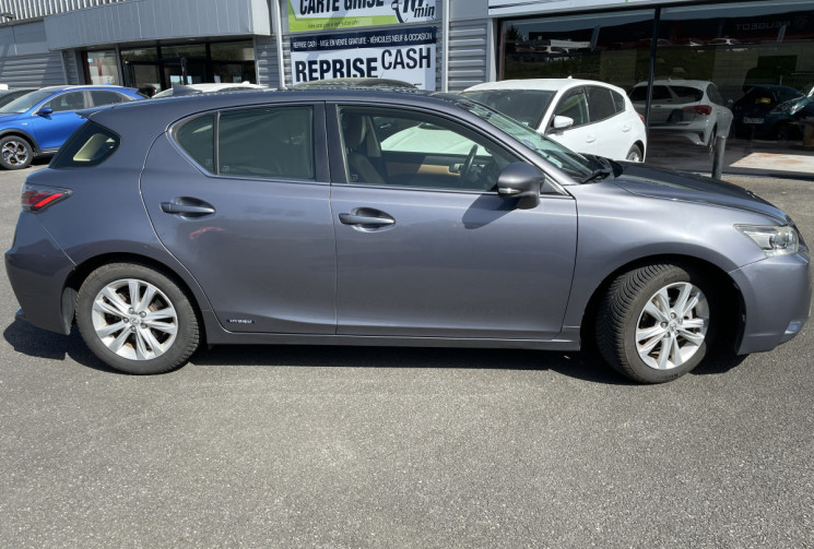 Lexus CT Ph 2 1.8 VVTi 136 CV  BVA  E-CVT HYBRID LUXE