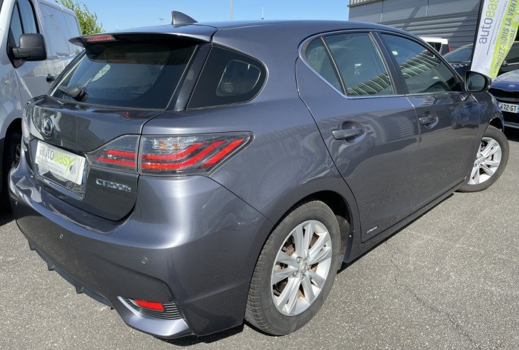 Lexus CT Ph 2 1.8 VVTi 136 CV  BVA  E-CVT HYBRID LUXE