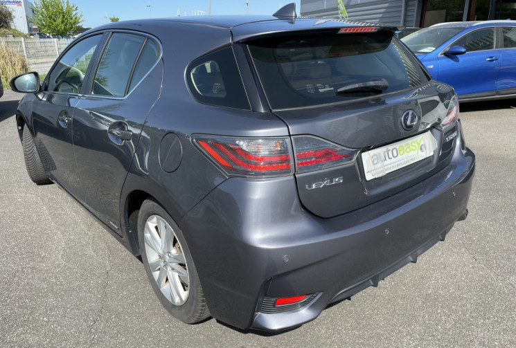 Lexus CT Ph 2 1.8 VVTi 136 CV  BVA  E-CVT HYBRID LUXE