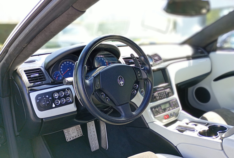 Maserati GranTurismo S 4.7 V8 BVA F1 440ch