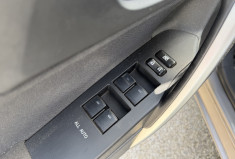 Toyota AURIS 1.8 HYBRID 136H CONNECT / SUIVI TOYOTA