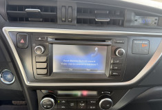 Toyota AURIS 1.8 HYBRID 136H CONNECT