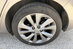 Toyota AURIS 1.8 HYBRID 136H CONNECT