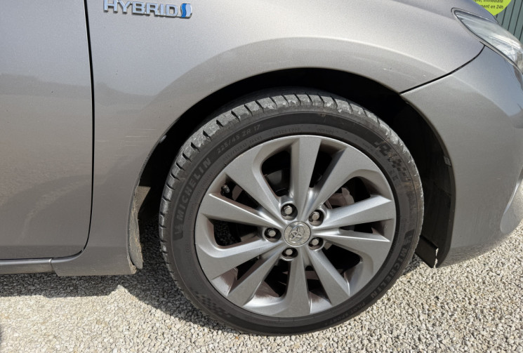 Toyota AURIS 1.8 HYBRID 136H CONNECT / SUIVI TOYOTA