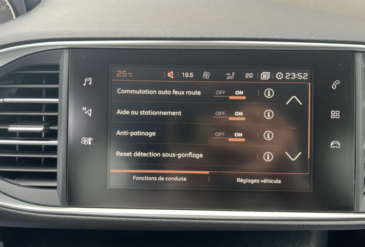 Peugeot 308 II (T9) Phase II 1.2 THP Puretech EAT6 130 cv Boîte auto ALLURE