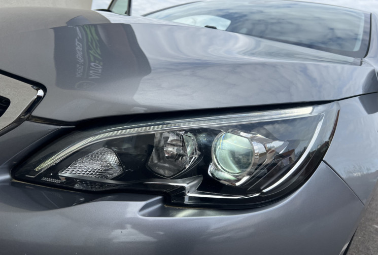 Peugeot 308 II (T9) Phase II 1.2 THP Puretech EAT6 130 cv Boîte auto ALLURE