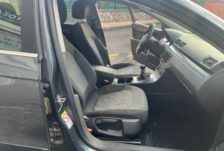 Volkswagen Passat  B7 SW 1.6 TDI 16V Bluemotion 105 cv