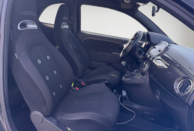 Abarth 500 595 1.4 T-Jet Pista 160ch / CARPLAY / TOIT OUVRANT / PLANCHE CARBONE